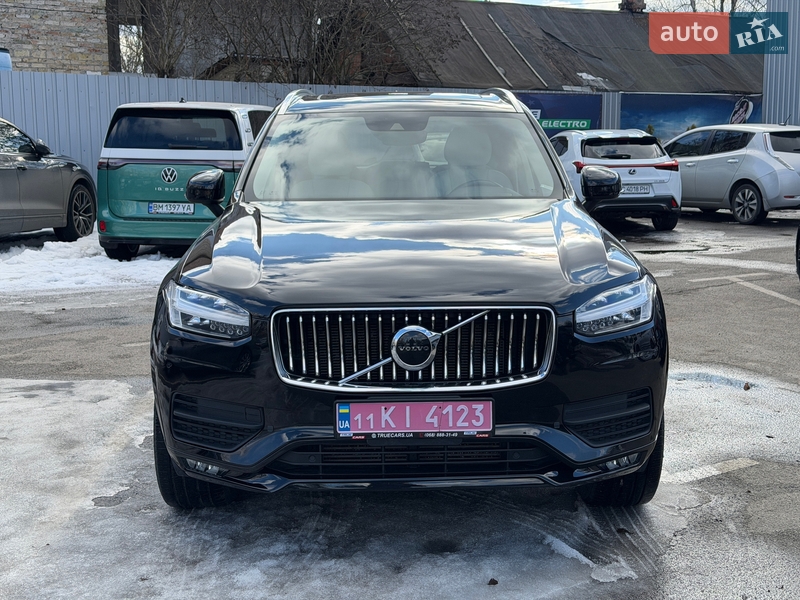 Внедорожник / Кроссовер Volvo XC90 2019 в Киеве