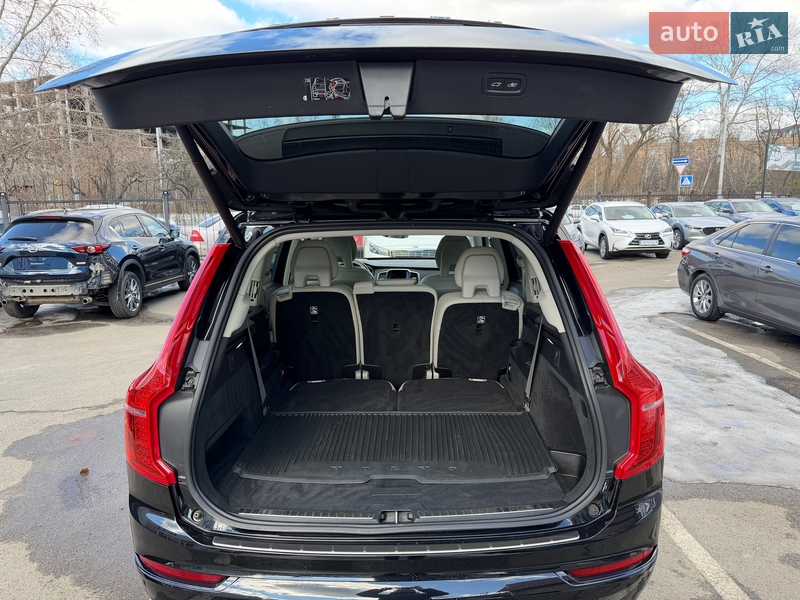 Внедорожник / Кроссовер Volvo XC90 2019 в Киеве
