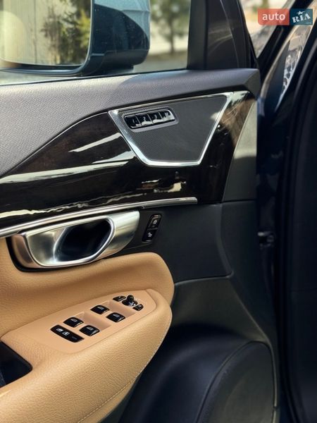 Внедорожник / Кроссовер Volvo XC90 2018 в Львове