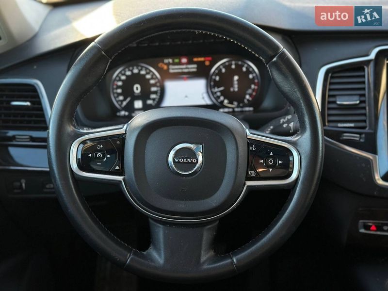 Внедорожник / Кроссовер Volvo XC90 2015 в Луцке