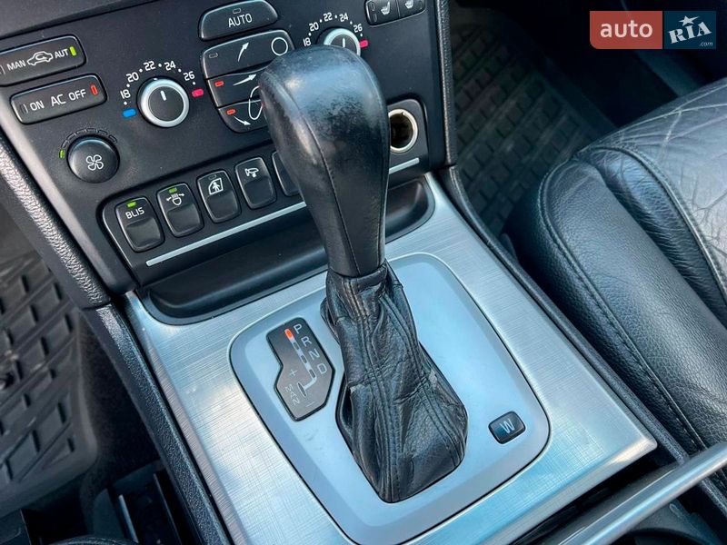 Внедорожник / Кроссовер Volvo XC90 2011 в Львове