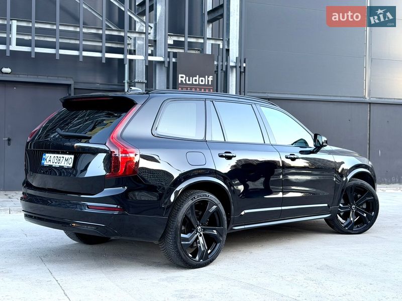 Внедорожник / Кроссовер Volvo XC90 2024 в Киеве
