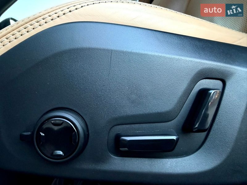 Внедорожник / Кроссовер Volvo XC90 2024 в Киеве