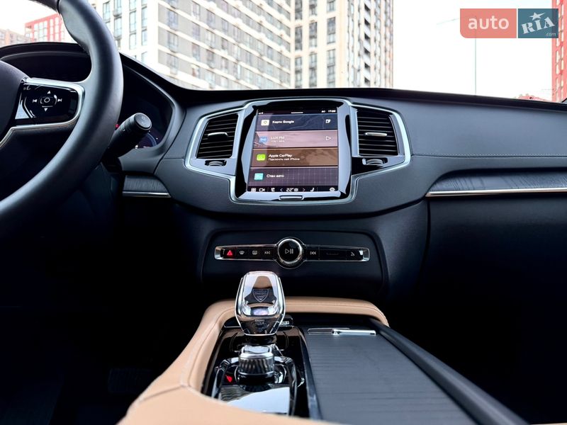 Внедорожник / Кроссовер Volvo XC90 2024 в Киеве