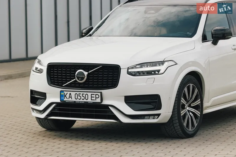 Volvo XC90