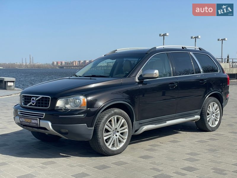 Volvo XC90 2011