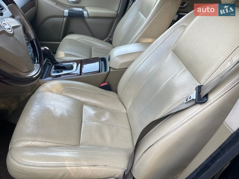 Внедорожник / Кроссовер Volvo XC90 2011 в Днепре