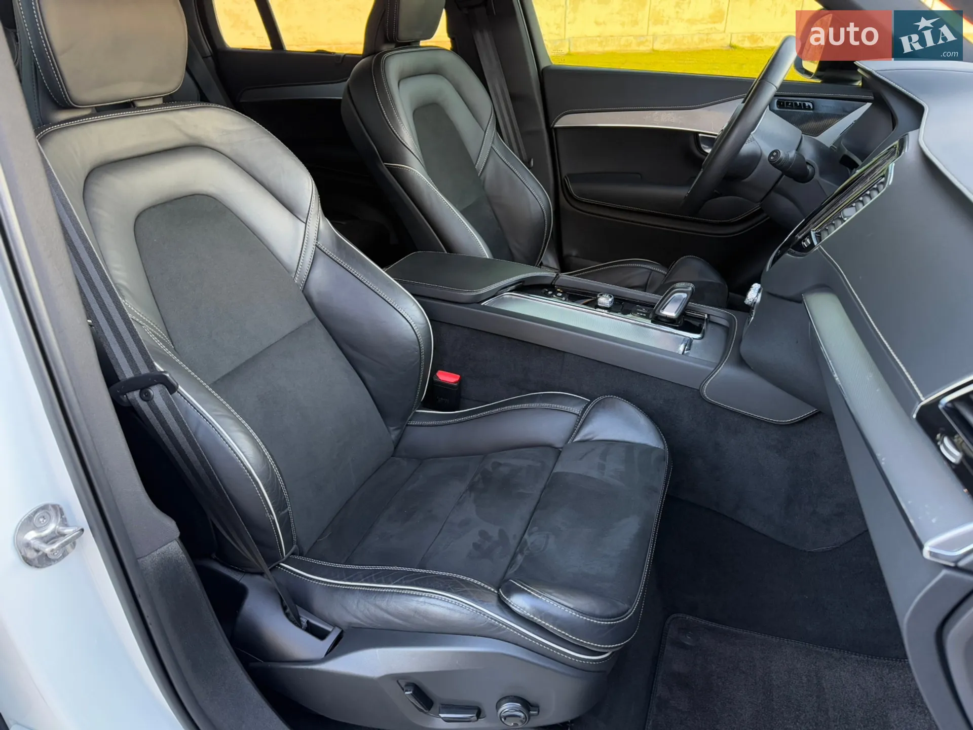 2022 Volvo XC90 - мініатюра 18