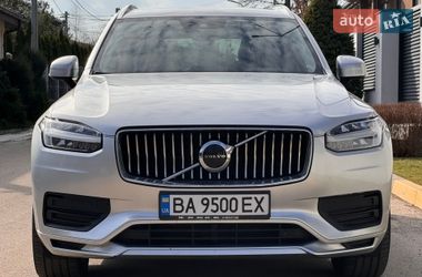 Внедорожник / Кроссовер Volvo XC90 2021 в Киеве