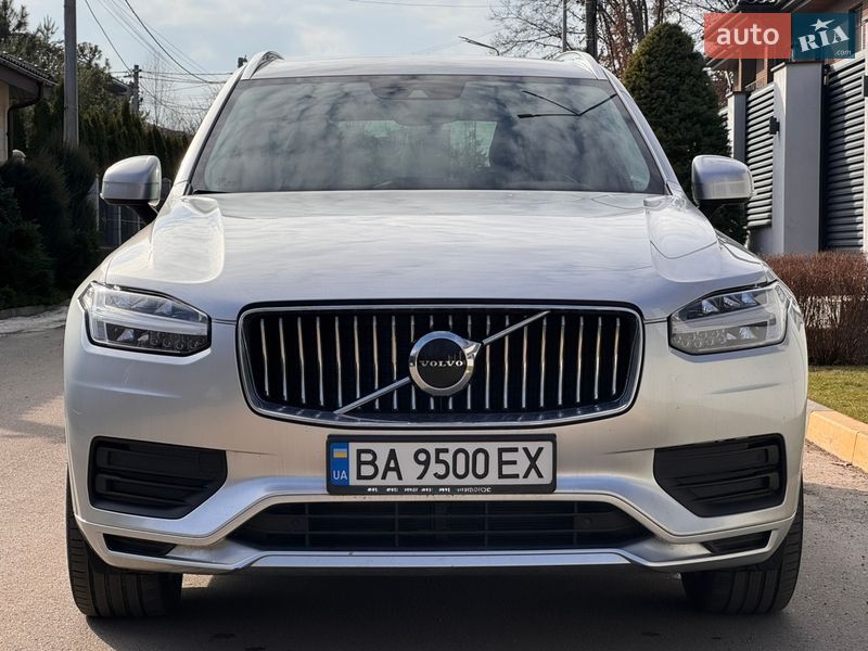 Volvo XC90 2021