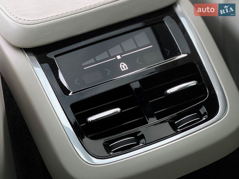 Позашляховик / Кросовер Volvo XC90 2019 в Львові