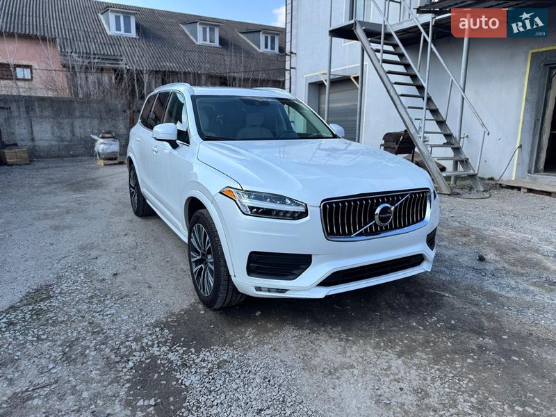 Volvo XC90 2020