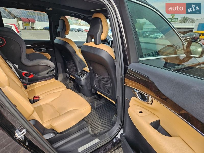 Позашляховик / Кросовер Volvo XC90 2015 в Ужгороді