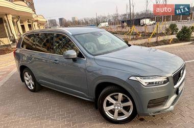 Внедорожник / Кроссовер Volvo XC90 2019 в Киеве