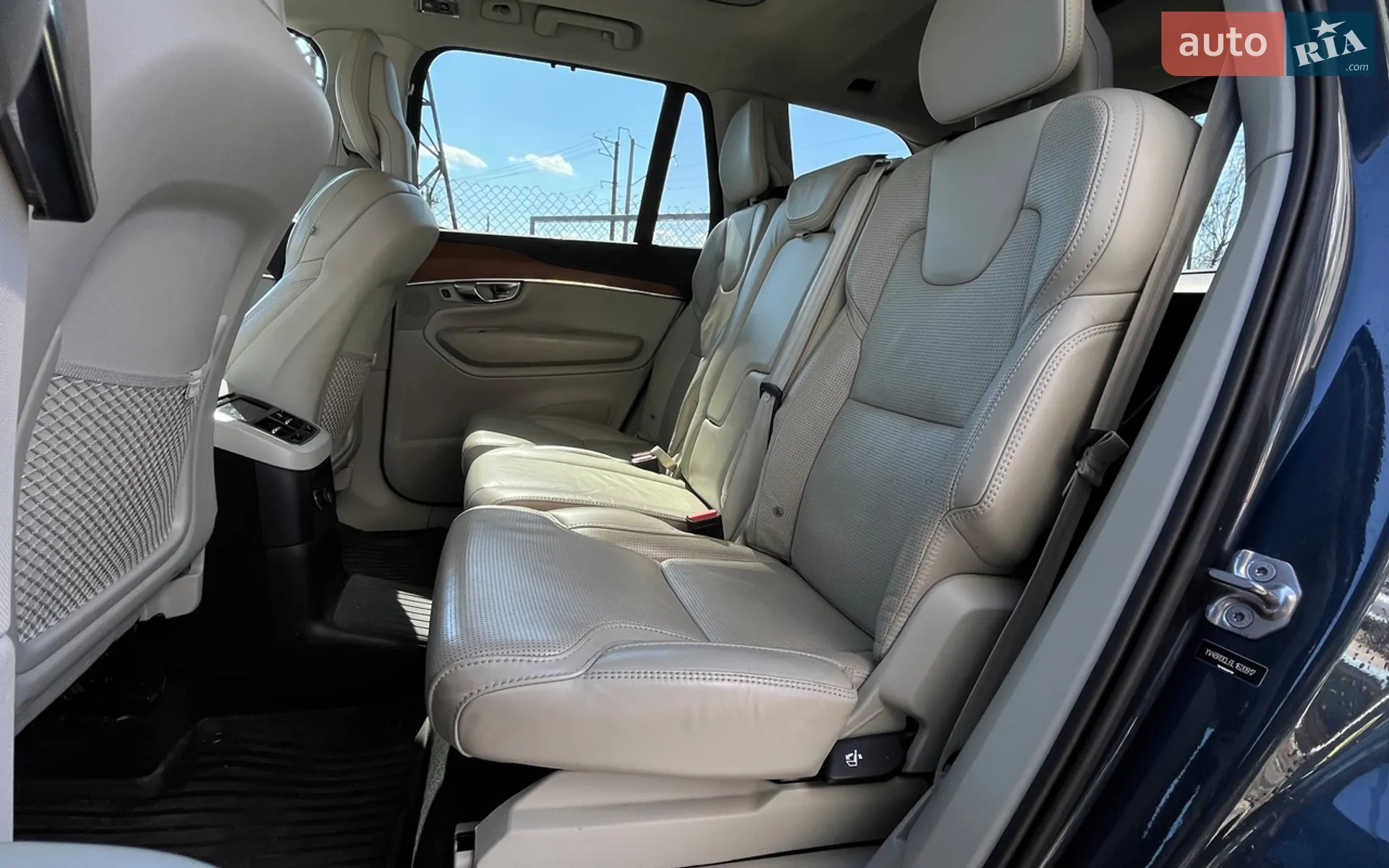 2020 Volvo XC90 - мініатюра 26