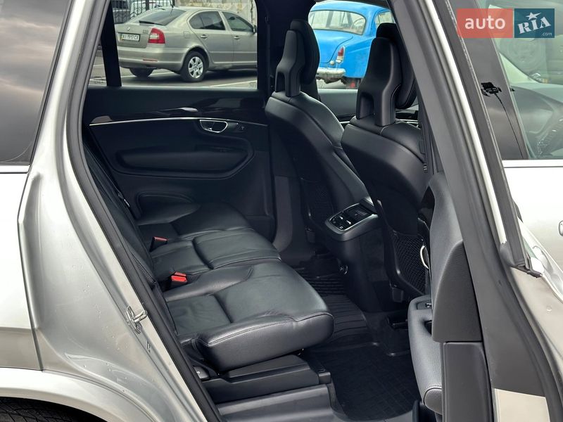 Внедорожник / Кроссовер Volvo XC90 2017 в Киеве фото 25 Внедорожник / Кроссовер Volvo XC90 2017 в Киеве