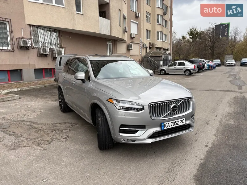 Volvo XC90 2023