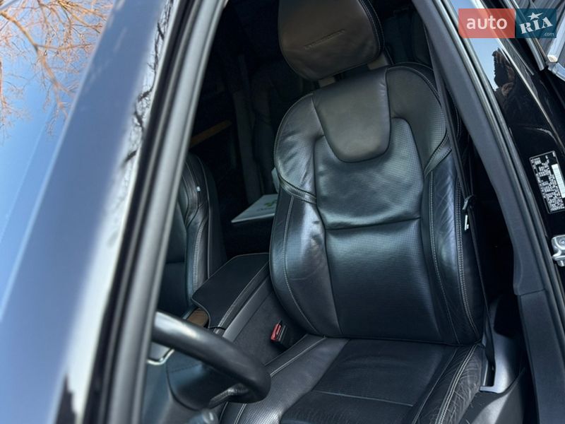 Позашляховик / Кросовер Volvo XC90 2016 в Одесі фото 30 Позашляховик / Кросовер Volvo XC90 2016 в Одесі