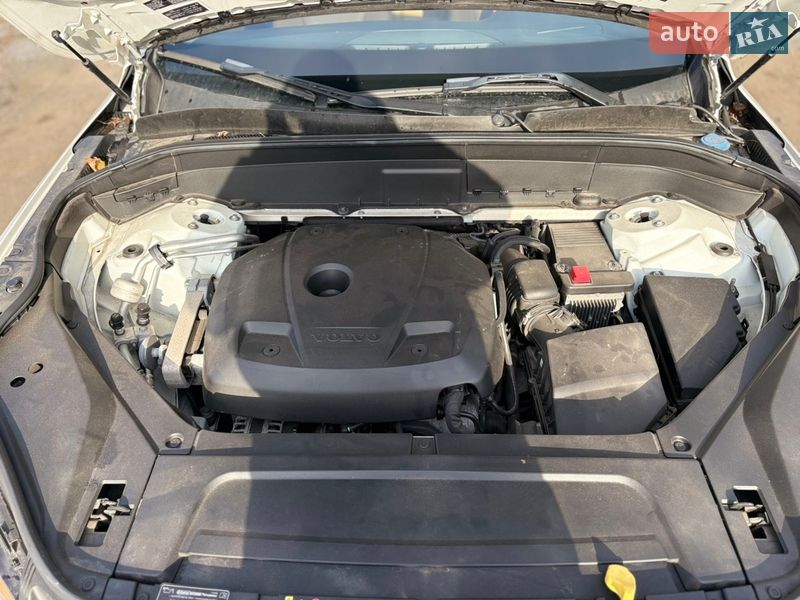 Позашляховик / Кросовер Volvo XC90 2015 в Рівному