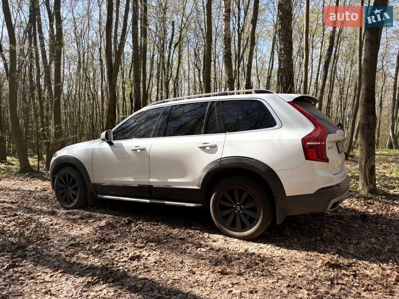 Позашляховик / Кросовер Volvo XC90 2015 в Рівному