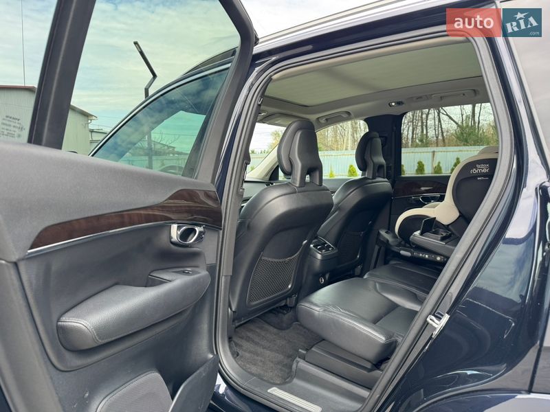 Позашляховик / Кросовер Volvo XC90 2016 в Луцьку