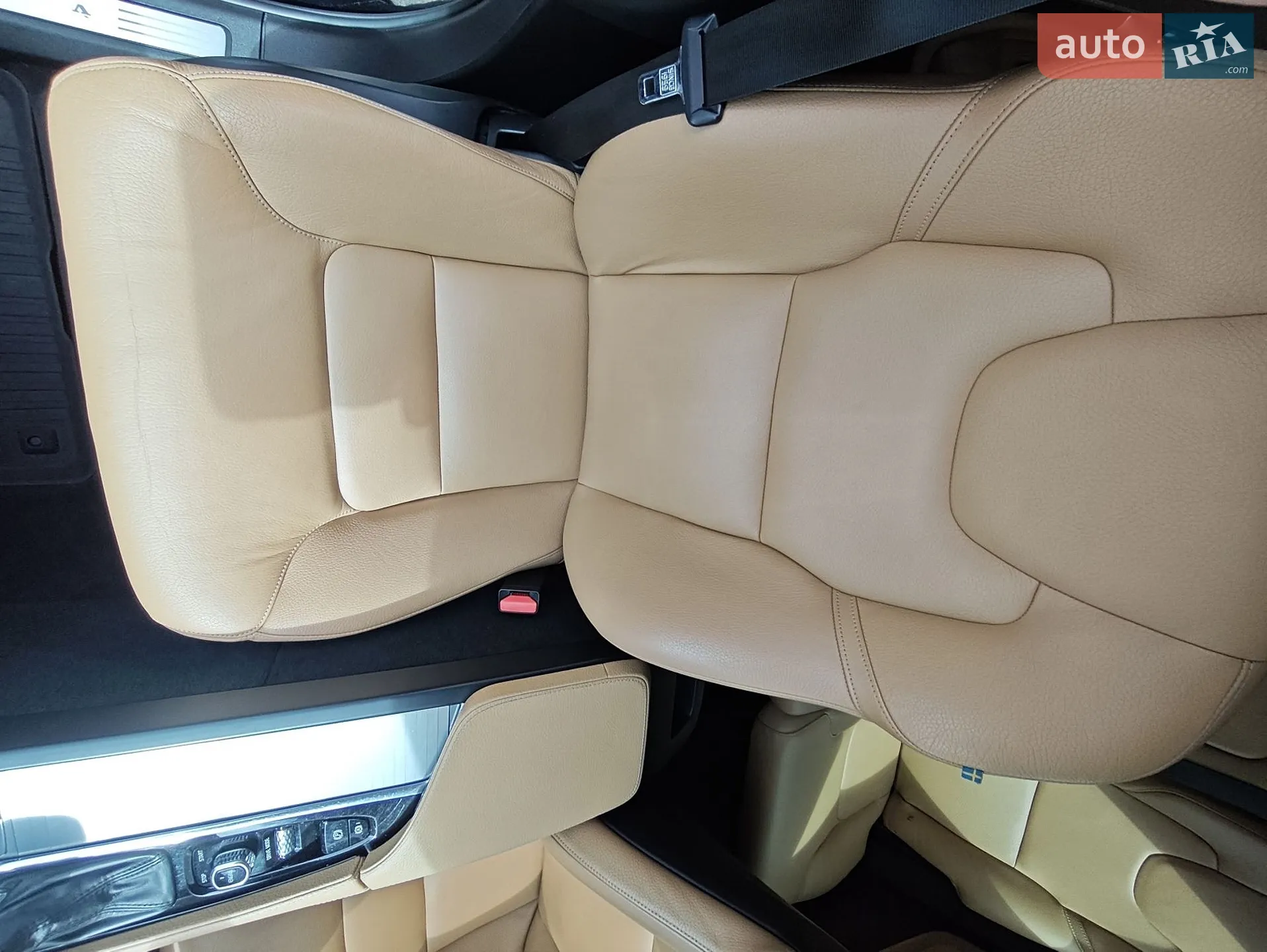 2015 Volvo XC90 - мініатюра 18