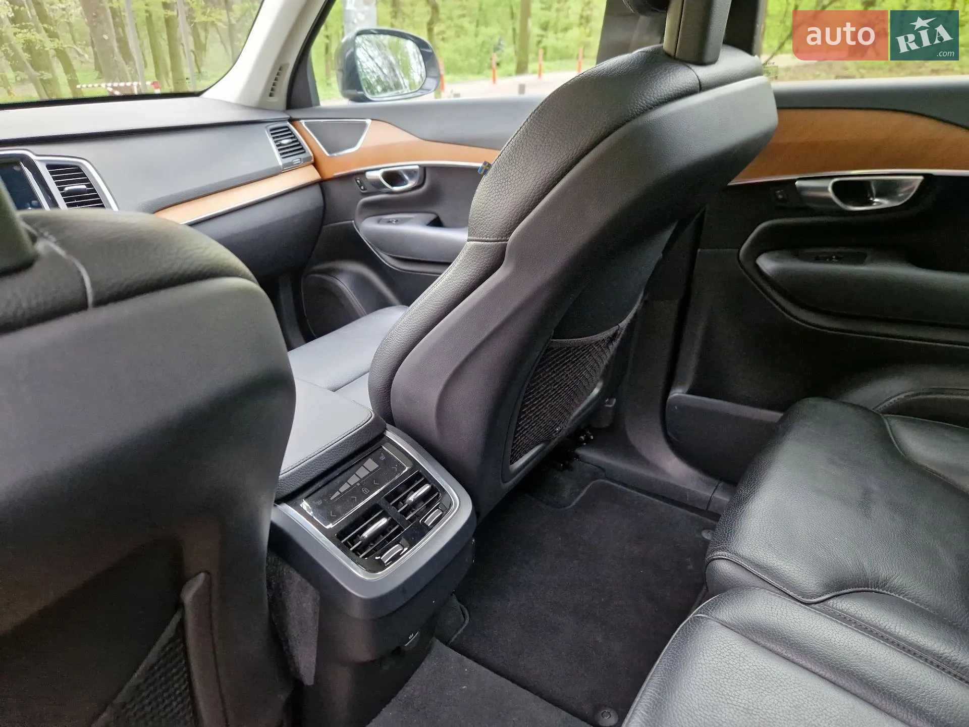 2020 Volvo XC90 - мініатюра 8