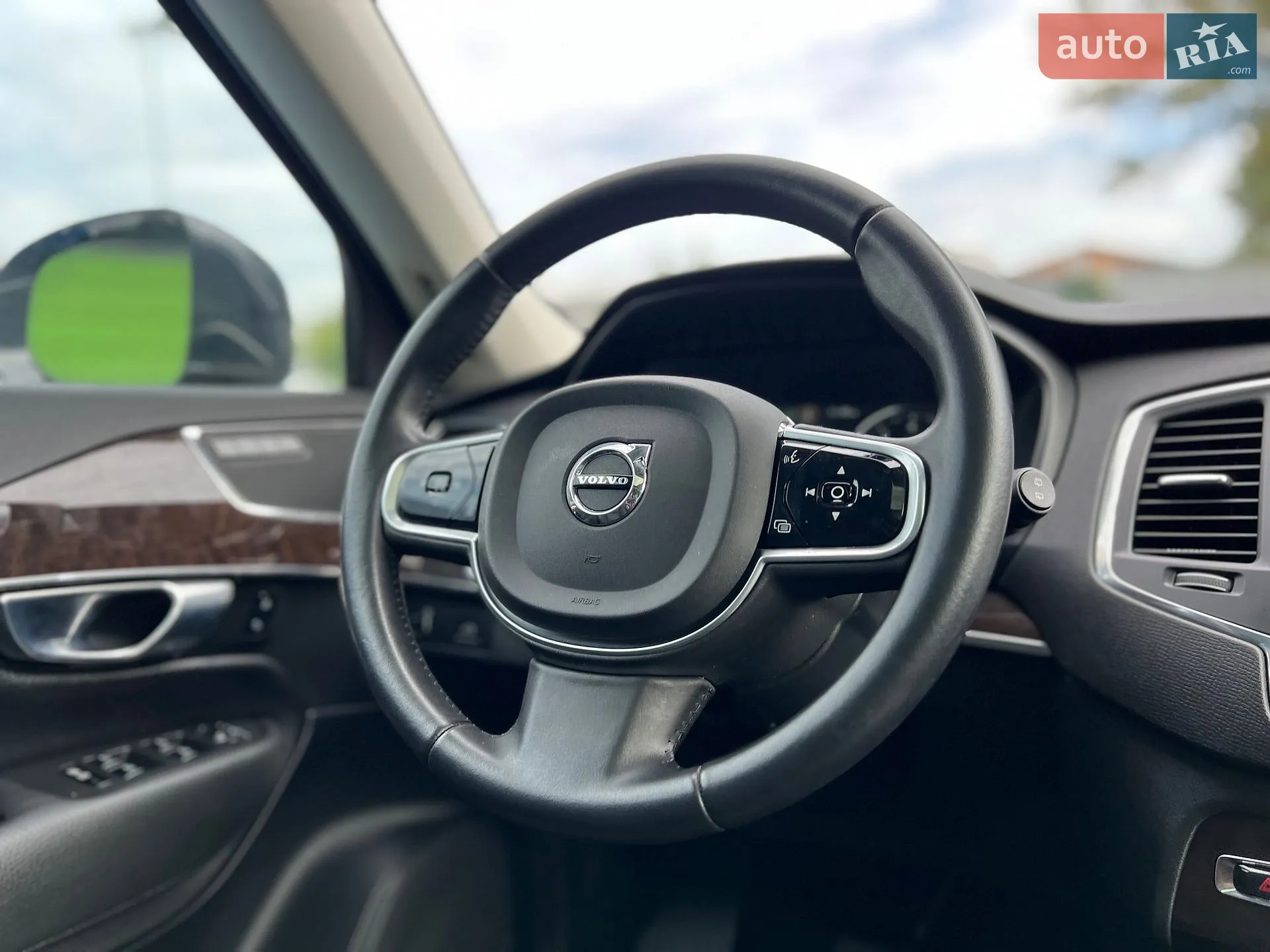 2017 Volvo XC90 - мініатюра 23