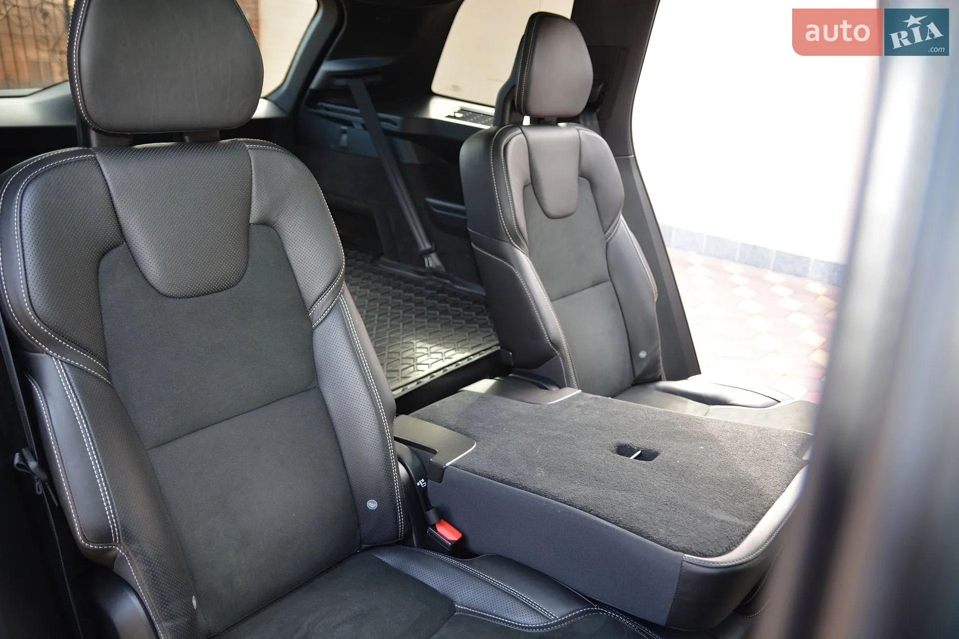 2019 Volvo XC90 - мініатюра 10