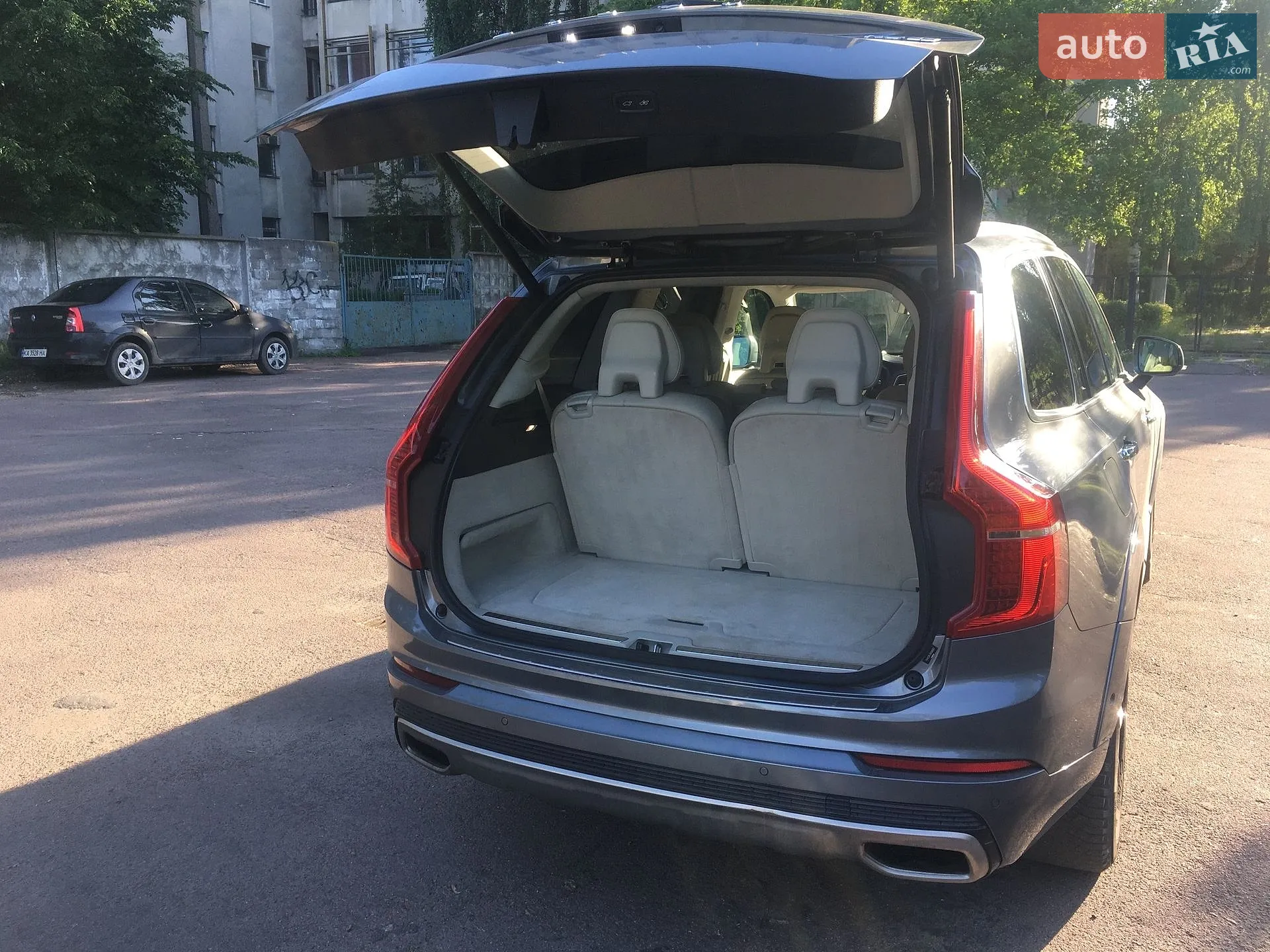 2015 Volvo XC90 - мініатюра 9