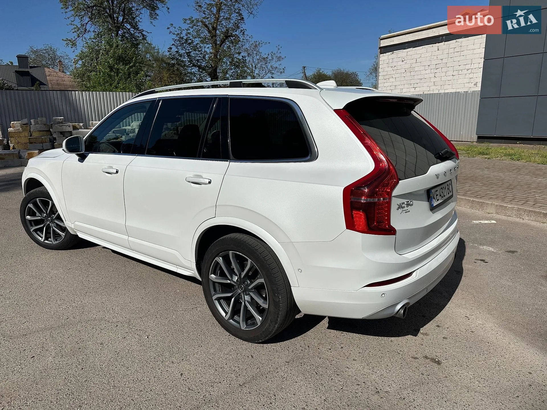 2017 Volvo XC90 - мініатюра 5