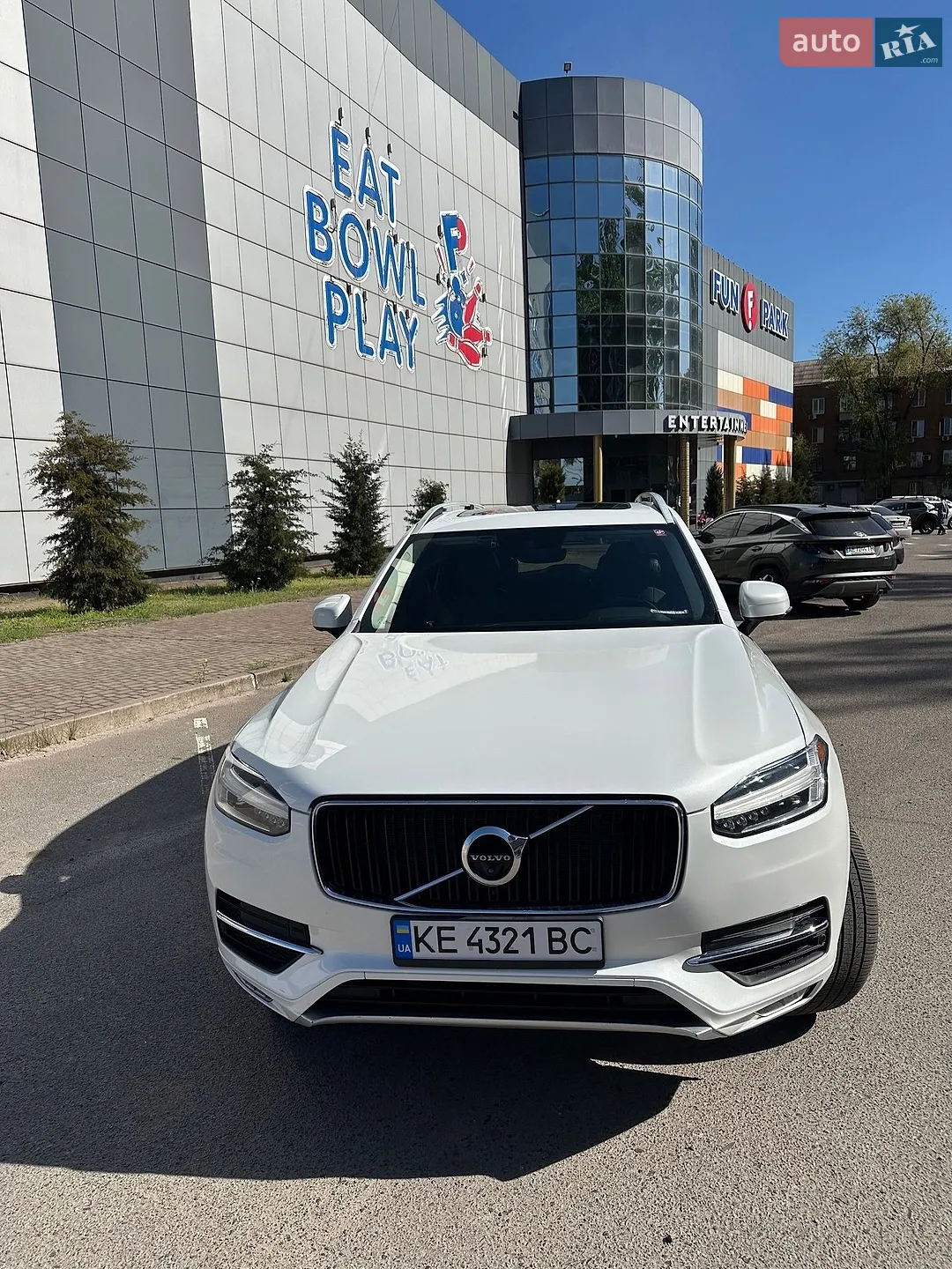 2017 Volvo XC90 - мініатюра 11