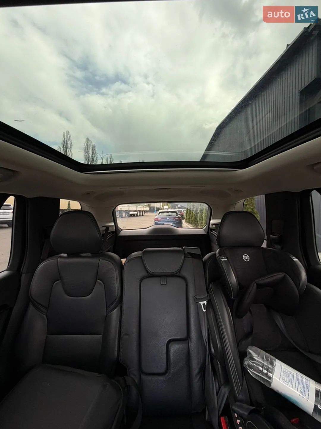 2016 Volvo XC90 - мініатюра 8