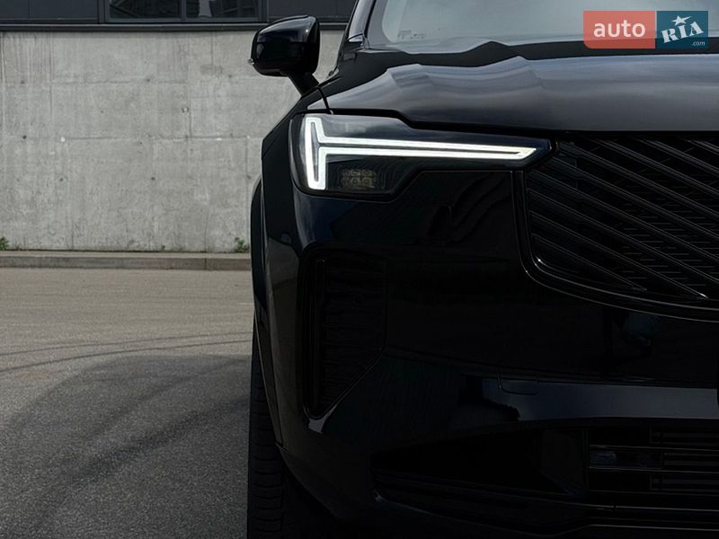 Внедорожник / Кроссовер Volvo XC90 2026 в Киеве