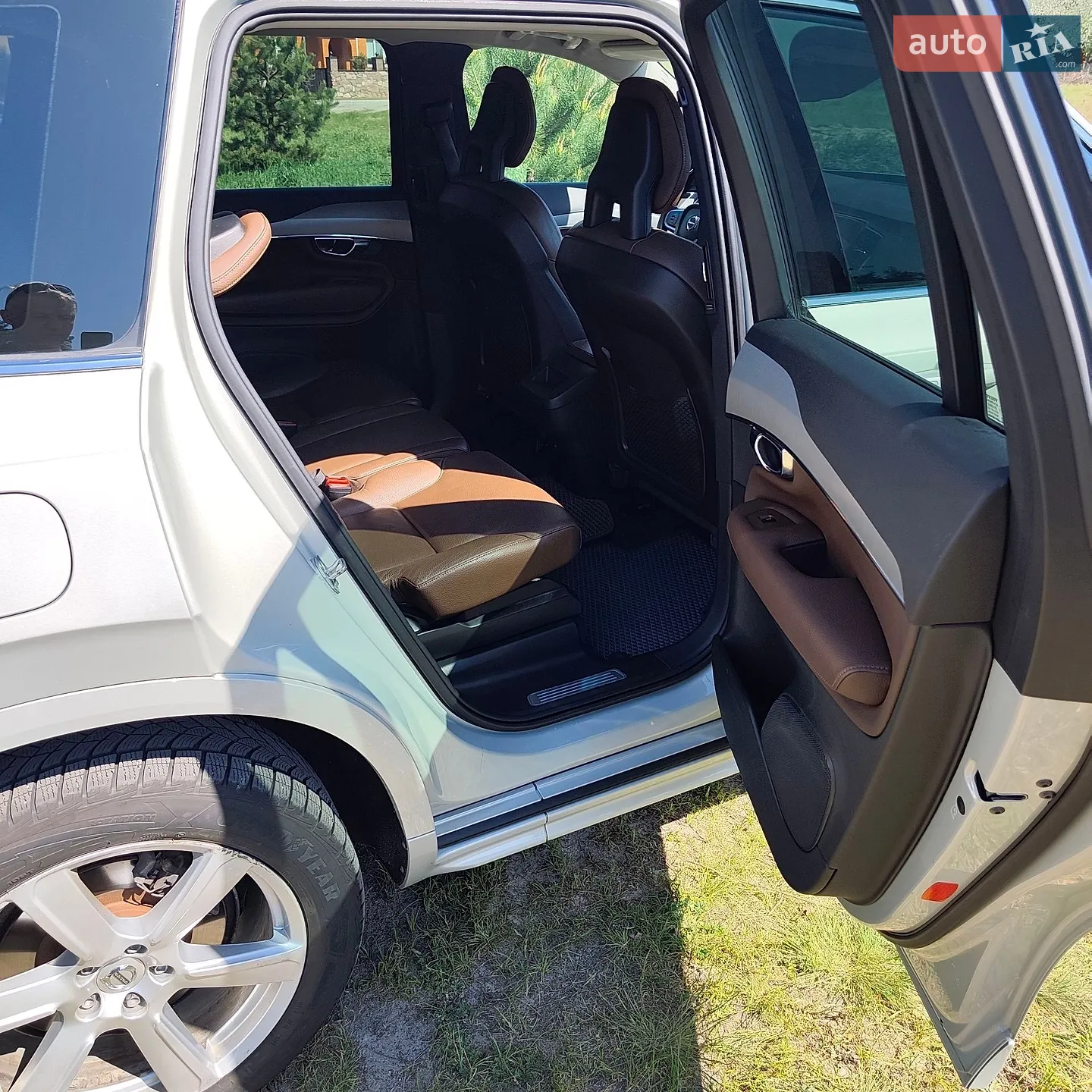 2019 Volvo XC90 - мініатюра 9