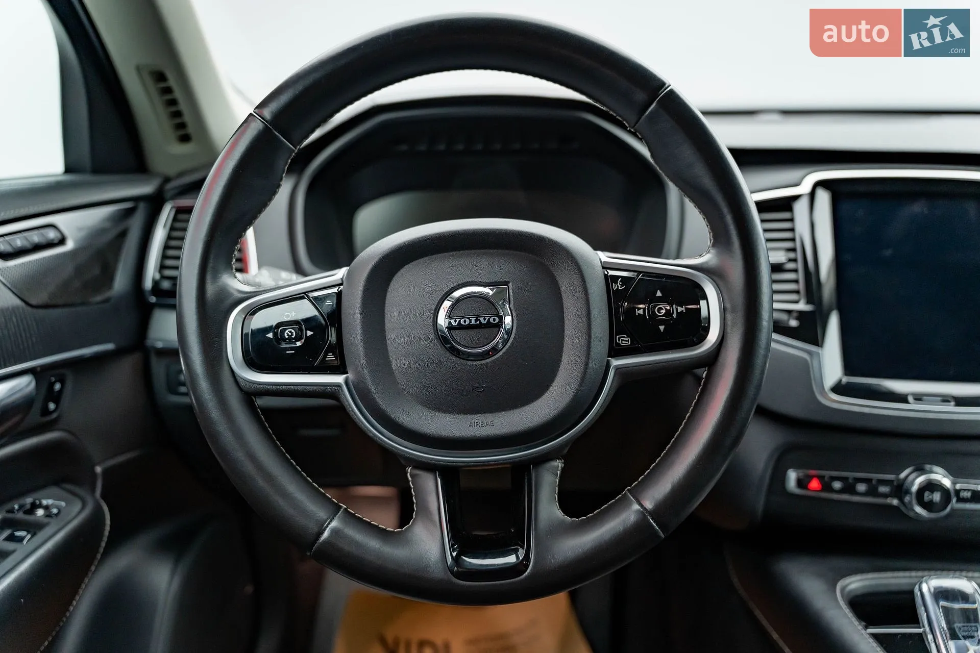 2020 Volvo XC90 - мініатюра 17