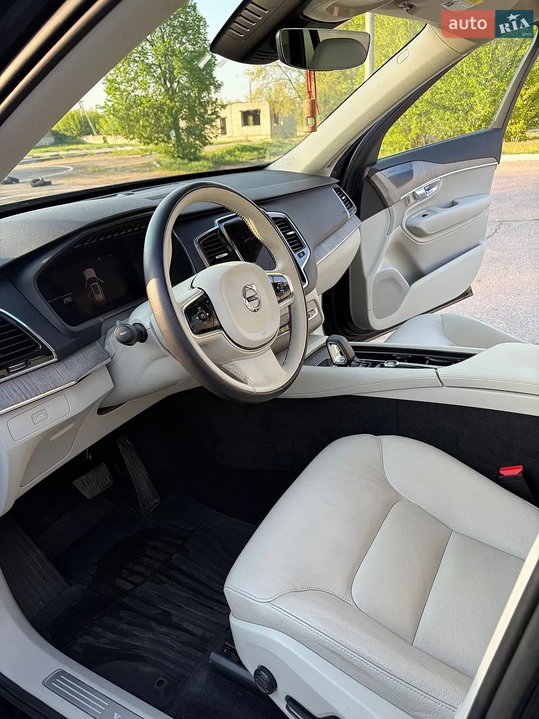 2022 Volvo XC90 - мініатюра 7
