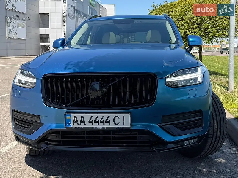 Volvo XC90