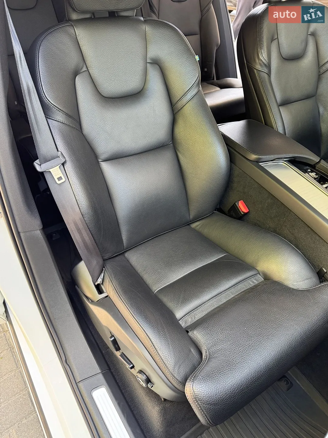 2019 Volvo XC90 - мініатюра 24