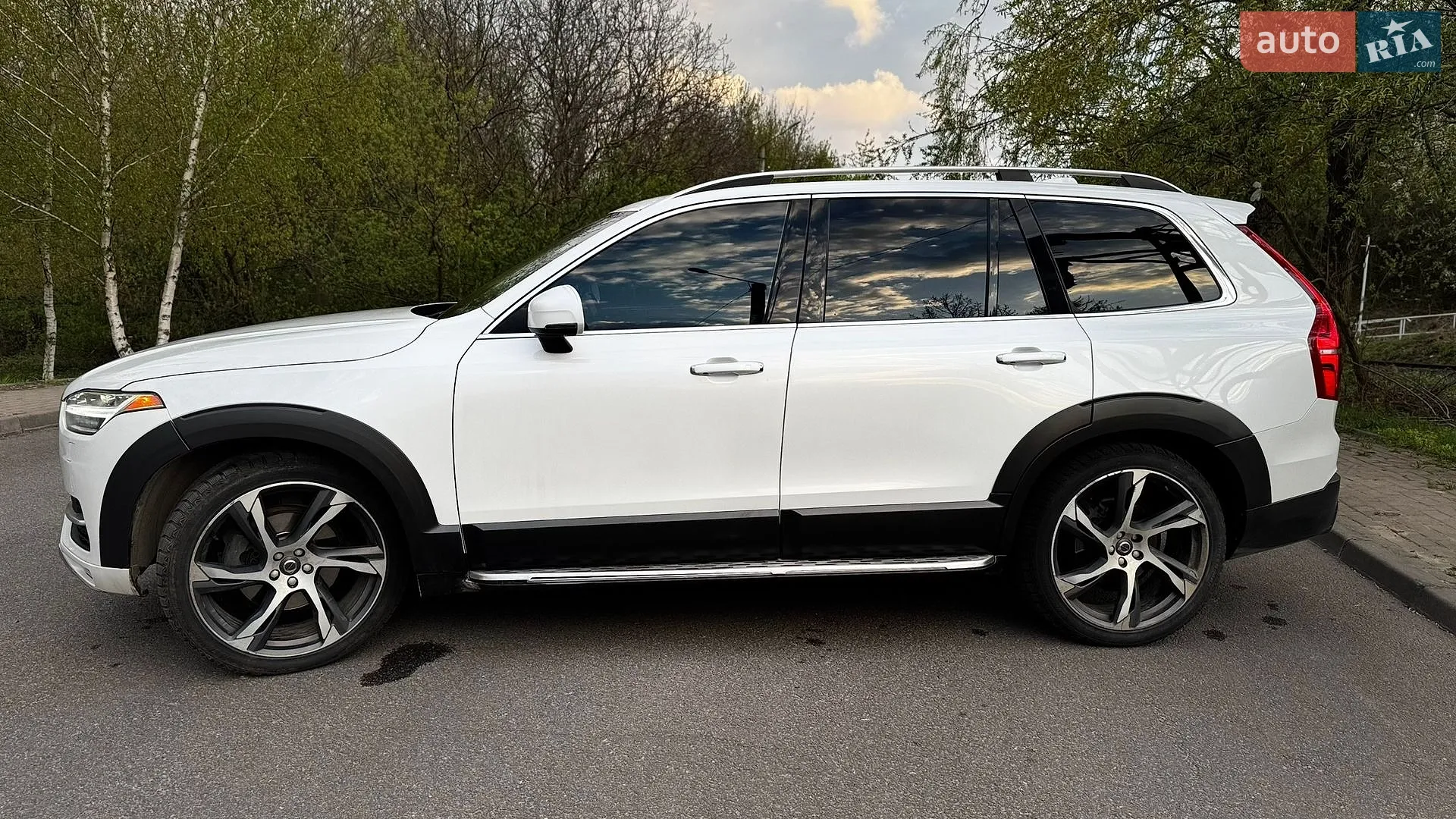 2015 Volvo XC90 - мініатюра 2