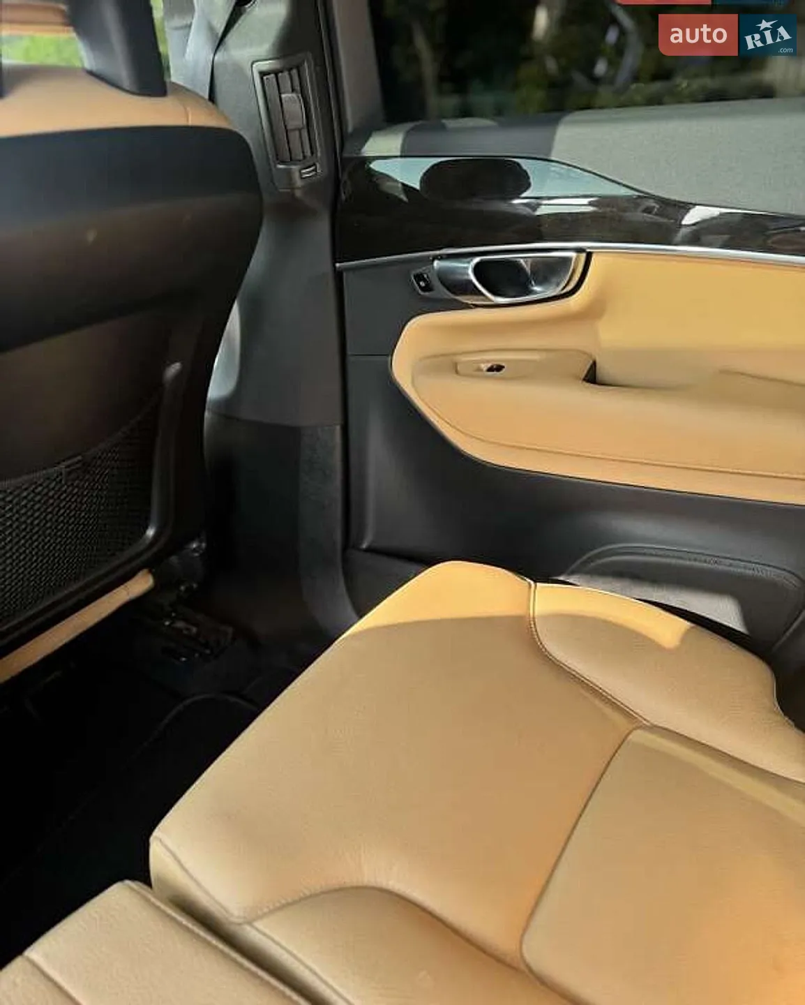 2017 Volvo XC90 - мініатюра 11