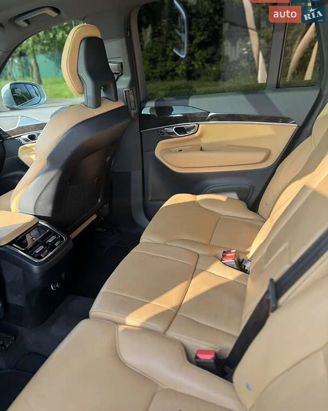 2017 Volvo XC90 - мініатюра 16