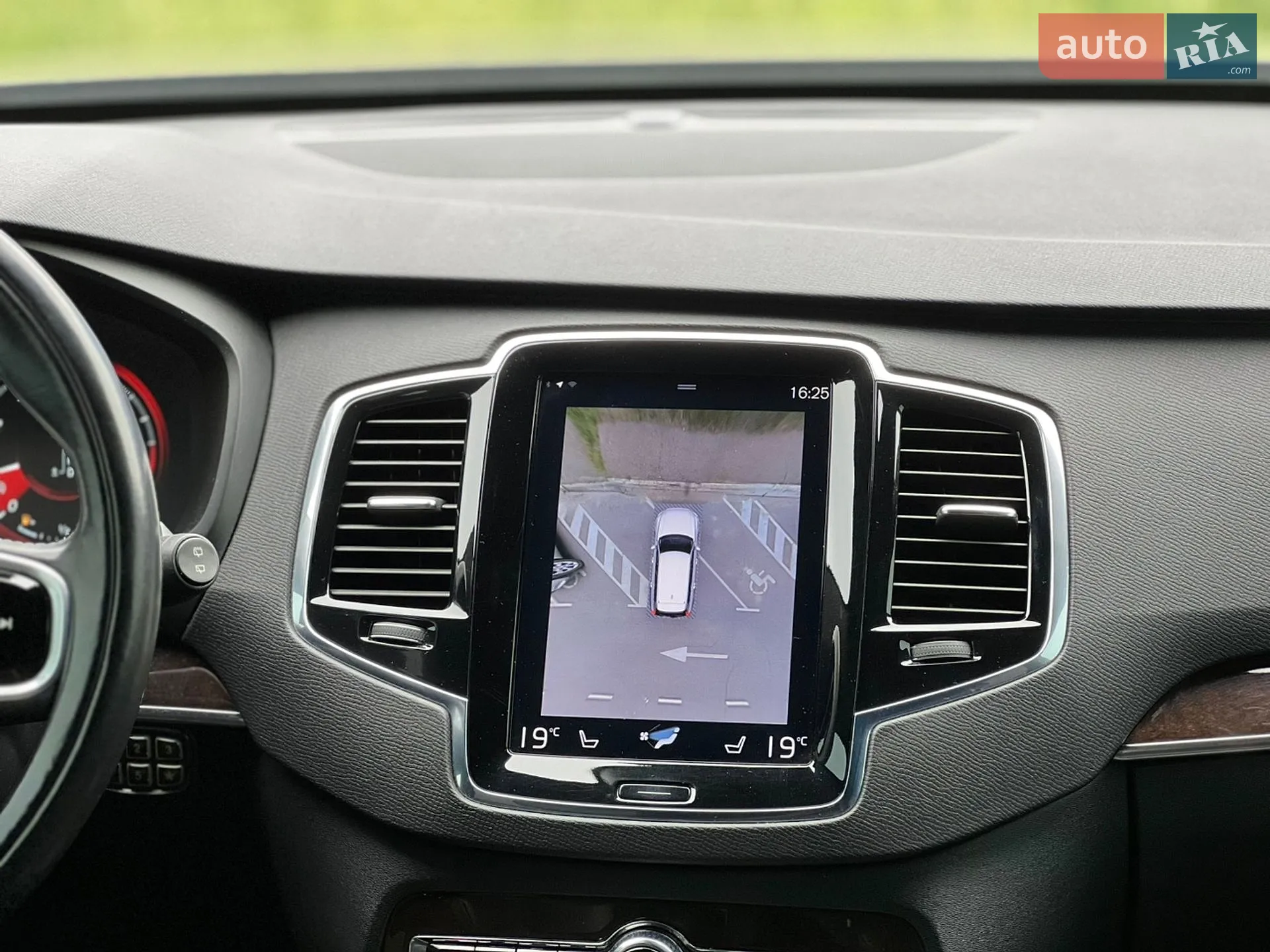 2017 Volvo XC90 - мініатюра 26