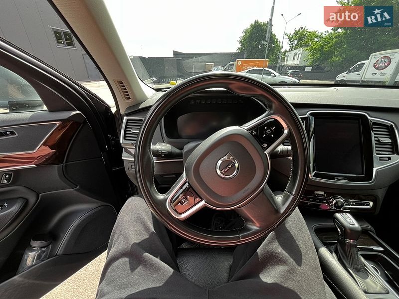 Внедорожник / Кроссовер Volvo XC90 2015 в Киеве фото 18 Внедорожник / Кроссовер Volvo XC90 2015 в Киеве