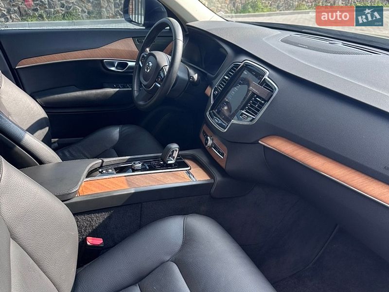 Внедорожник / Кроссовер Volvo XC90 2023 в Самборе фото 37 Внедорожник / Кроссовер Volvo XC90 2023 в Самборе