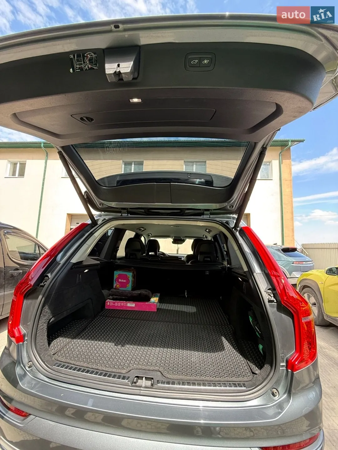 2019 Volvo XC90 - мініатюра 5