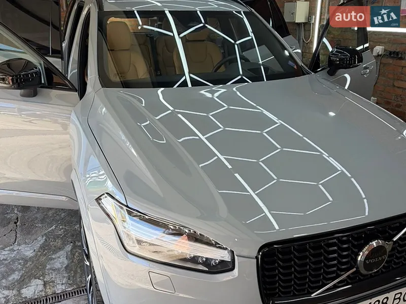 Volvo XC90 2024