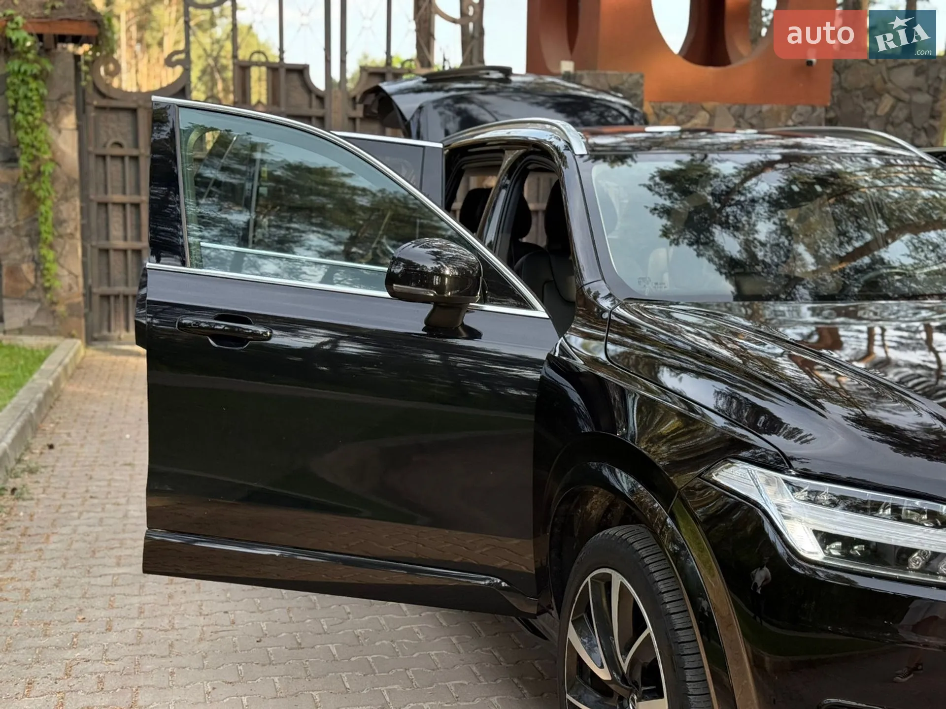2020 Volvo XC90 - мініатюра 11