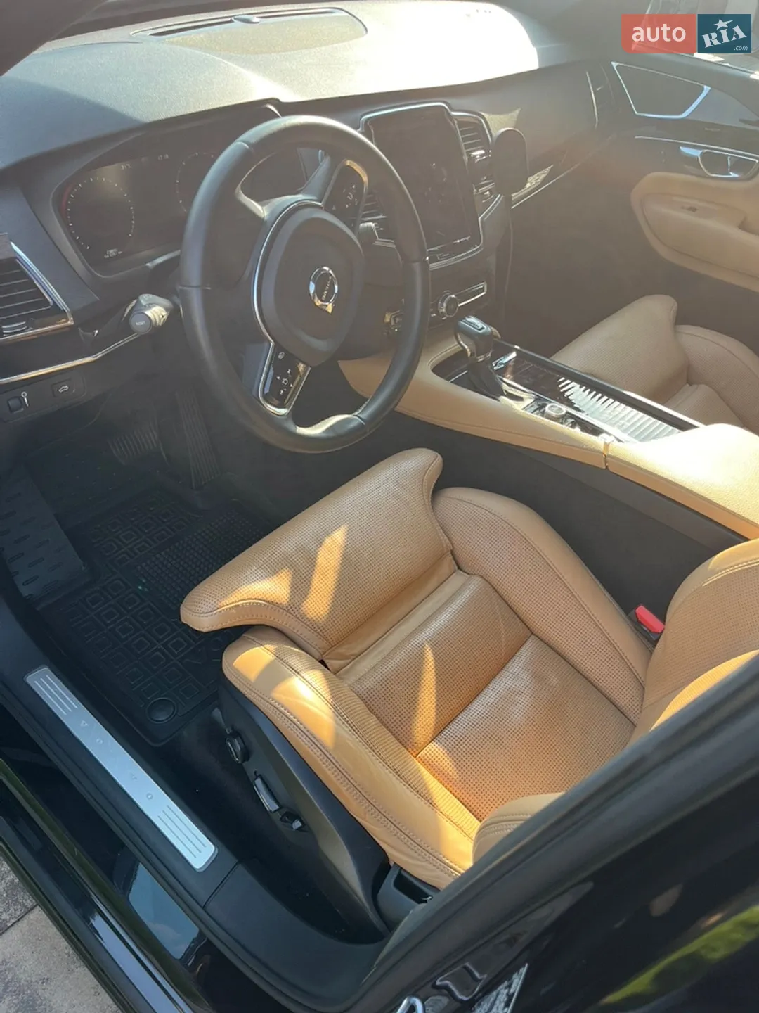 2015 Volvo XC90 - мініатюра 13