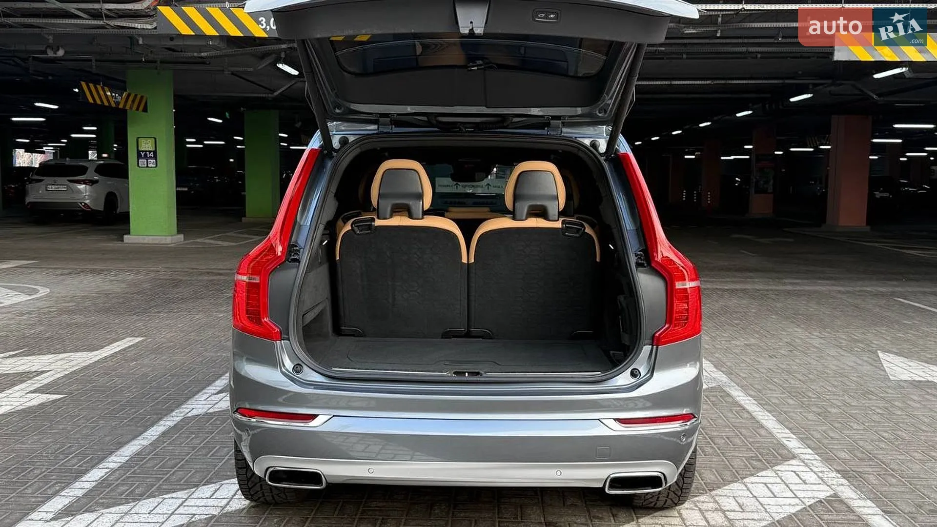 2017 Volvo XC90 - мініатюра 10